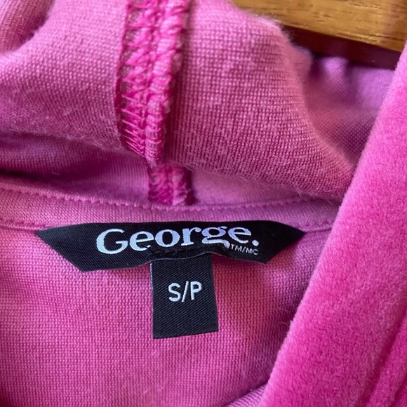 ✨3/$20✨ George Women’s Pink Velour Long Sleeve Hoodie - Picture 2 of 7